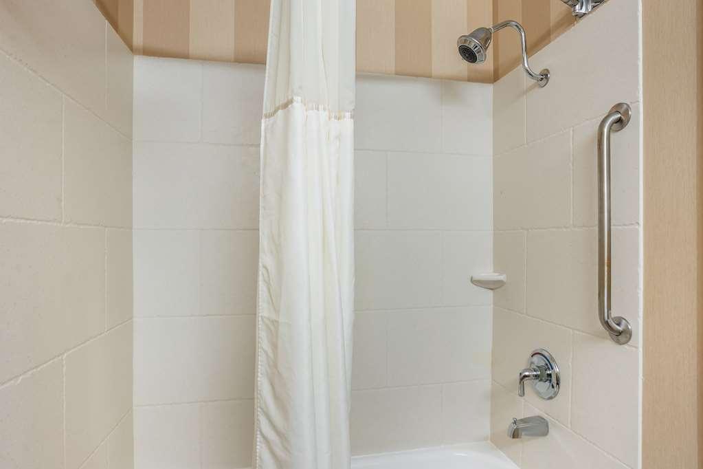 סטייט קולג' Best Western Plus University Park Inn & Suites חדר תמונה